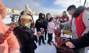 松江河镇：冰雪惠民活动 燃动冰雪热情